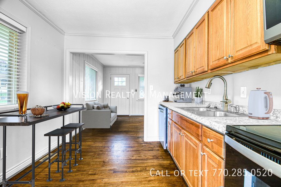 3447 Pierce St property image