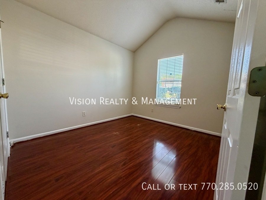 Lovely 3BD/2.5 BA In Lithonia property image