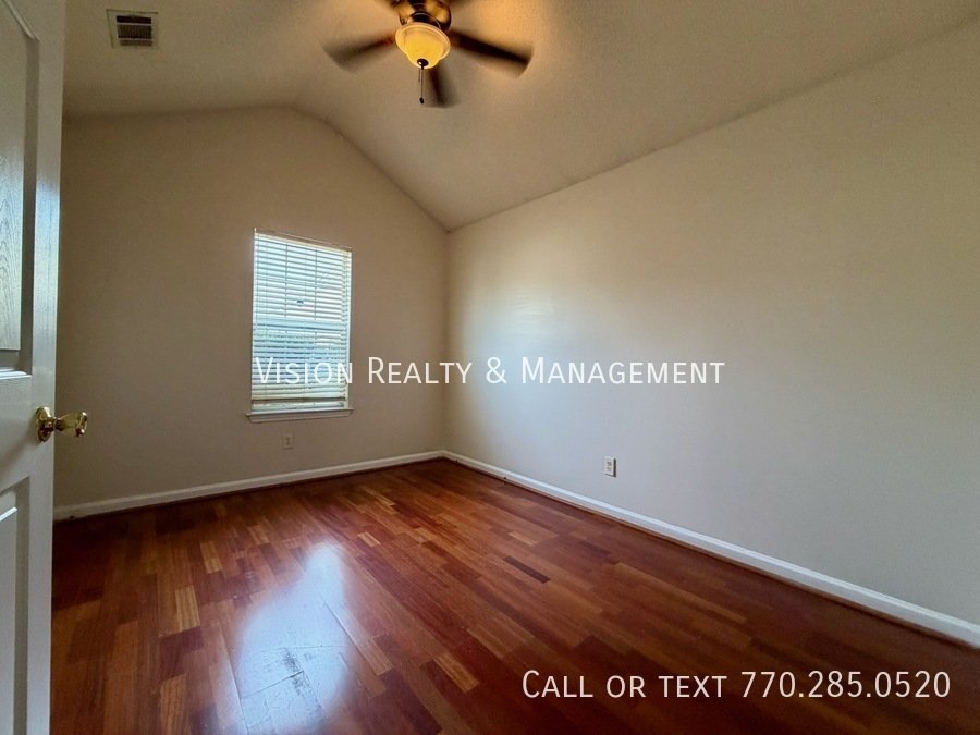 Lovely 3BD/2.5 BA In Lithonia property image