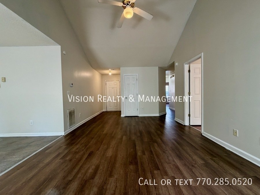 Lovely 3BD/2.5 BA In Lithonia property image