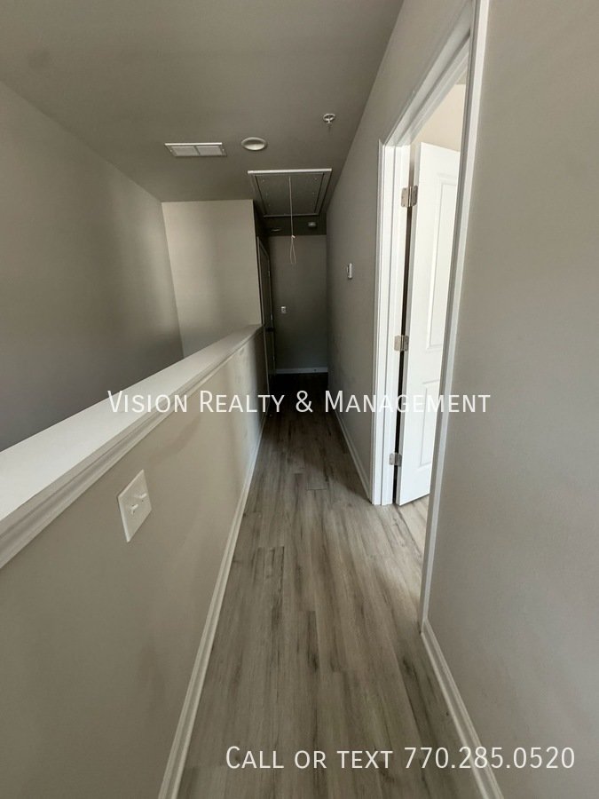 Beautiful 3 BD 2.5 BA Townhome MOVE in READY property image