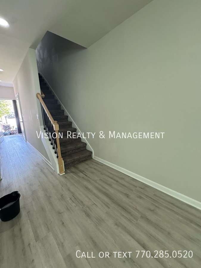 Beautiful 3 BD 2.5 BA Townhome MOVE in READY property image