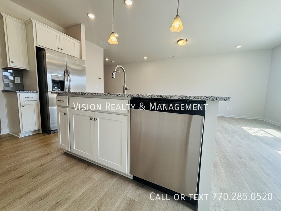 Brand New 3-Bedroom Townhome in Villa Rica,  Minutes from I-20! property image