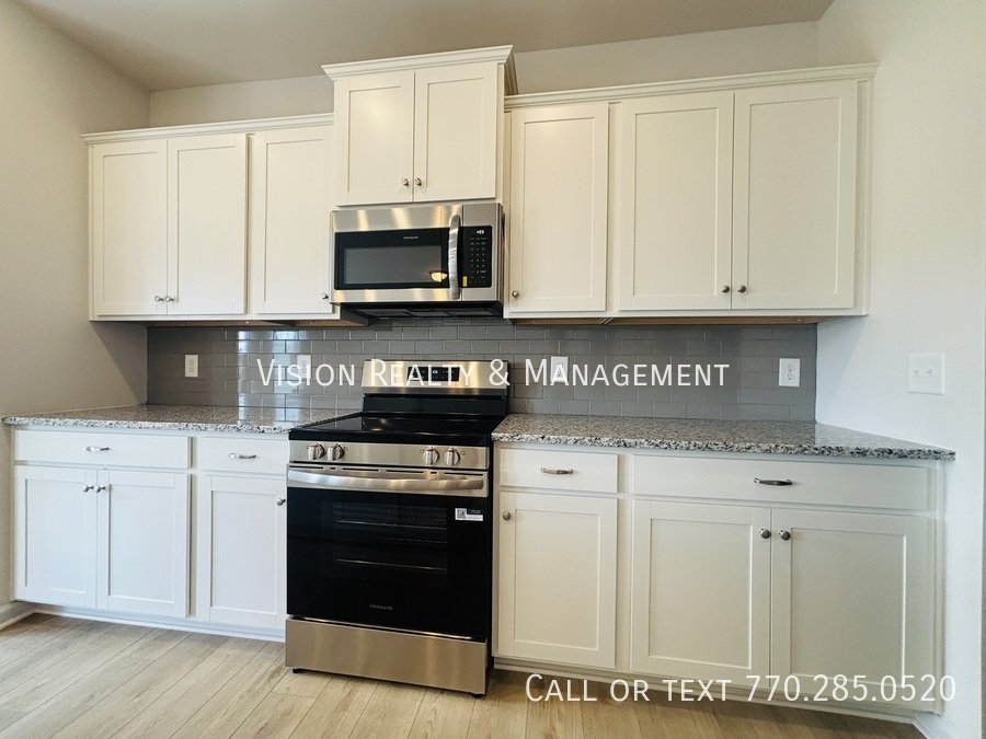 Brand New 3-Bedroom Townhome in Villa Rica,  Minutes from I-20! property image