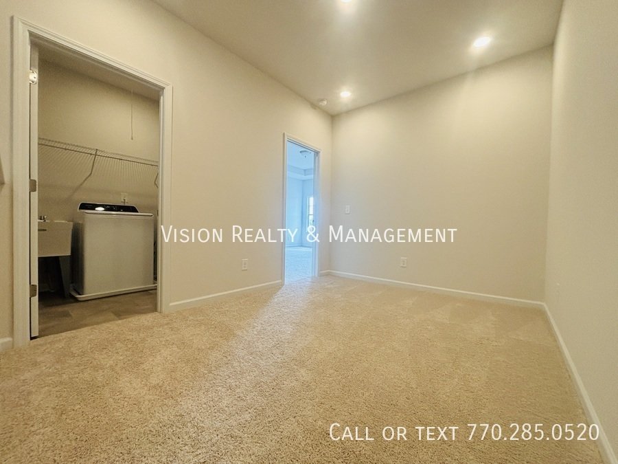 Brand New 3-Bedroom Townhome in Villa Rica,  Minutes from I-20! property image