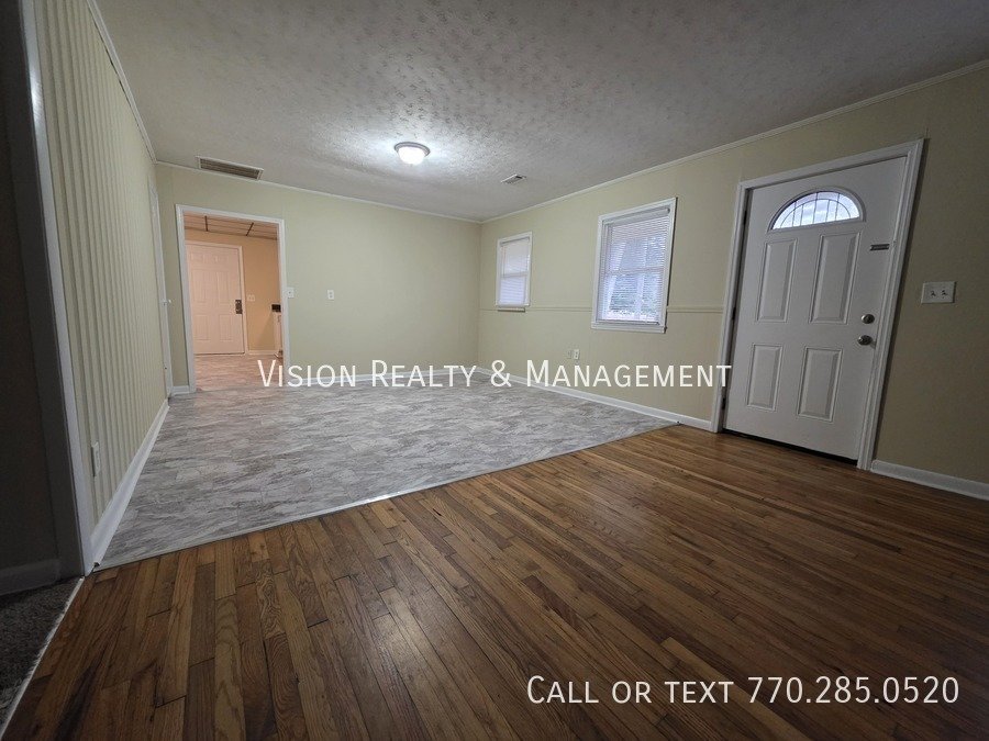 Charming 3 BR 2 BA Bowdon Home property image