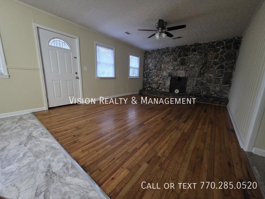 Charming 3 BR 2 BA Bowdon Home property image