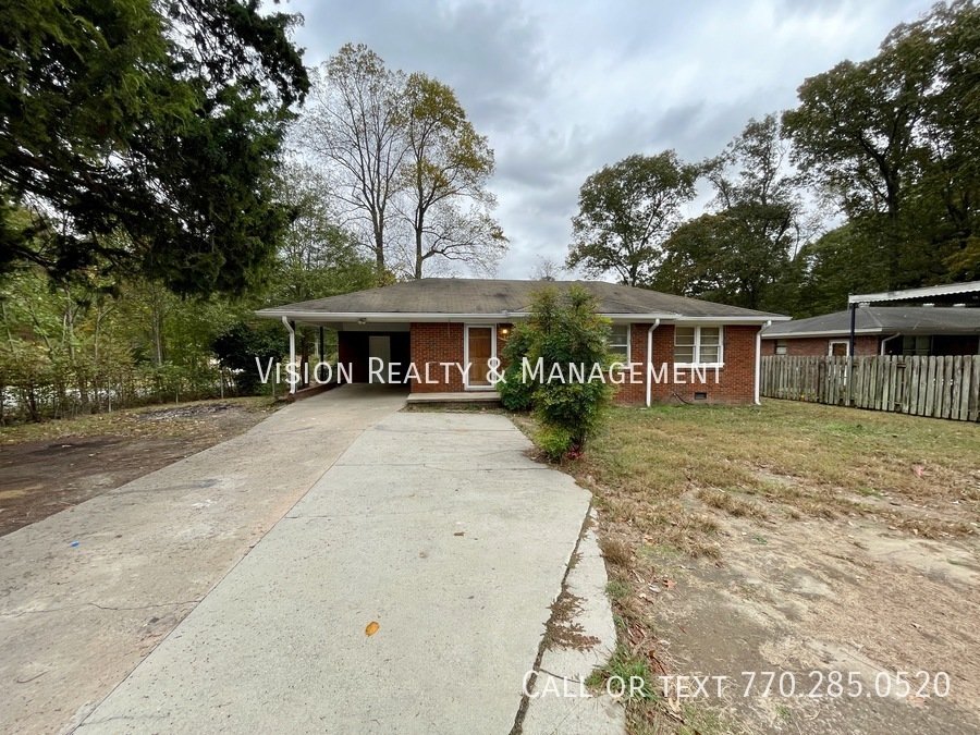 Charming 3 Bedroom Home in Lithia Springs property image