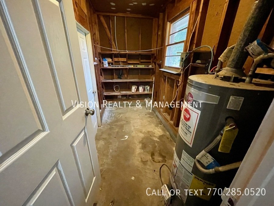 Charming 3 Bedroom Home in Lithia Springs property image