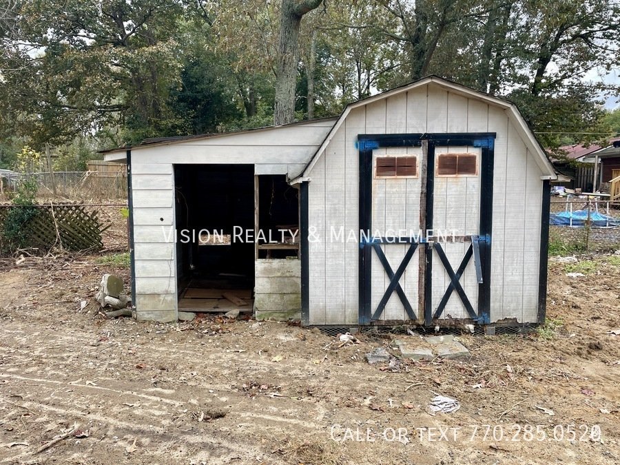 Charming 3 Bedroom Home in Lithia Springs property image