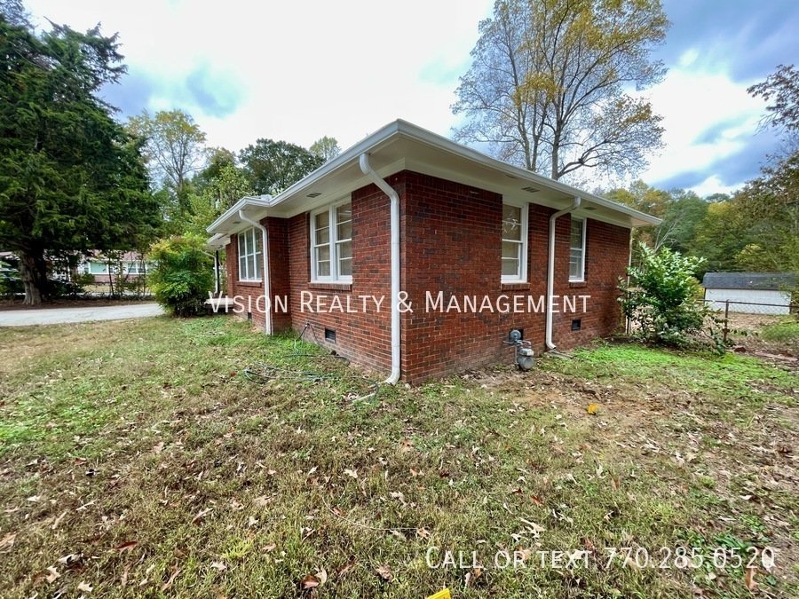 Charming 3 Bedroom Home in Lithia Springs property image