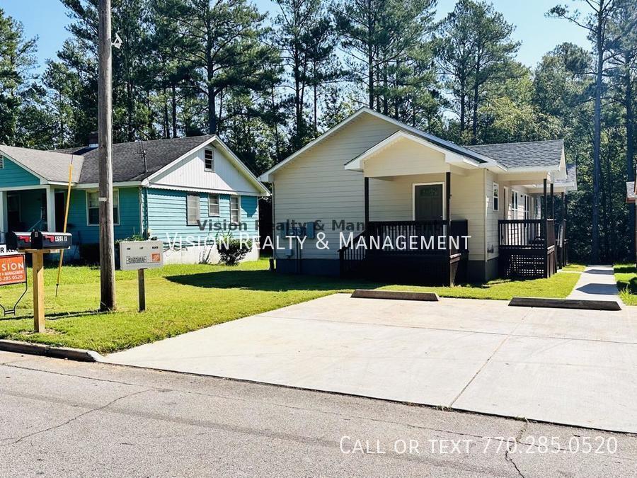 New Duplex Unit in LaGrange with Modern Amenities! property image