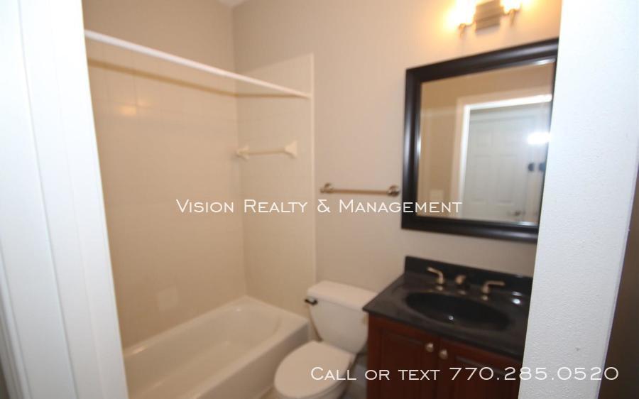 829 Clifton Heights Ln.- Luxury Townhome property image