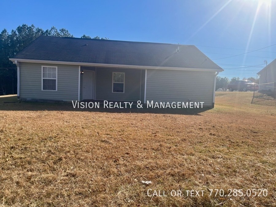 370 Lambert Overlook Circle property image