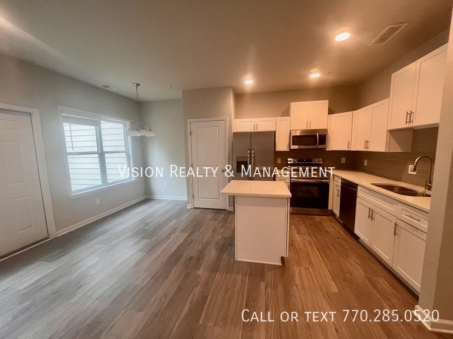 Beautiful 3 BD 2.5 BA Townhome MOVE in READY property image
