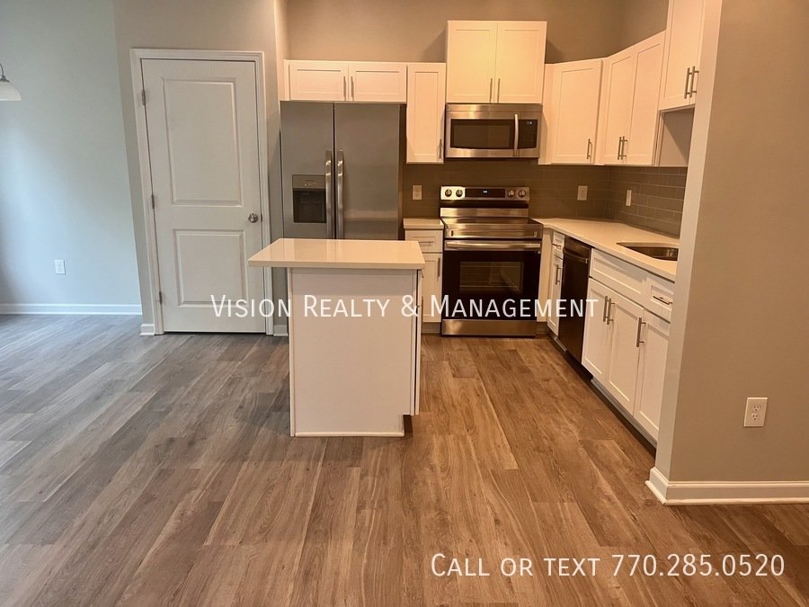 Beautiful 3 BD 2.5 BA Townhome MOVE in READY property image