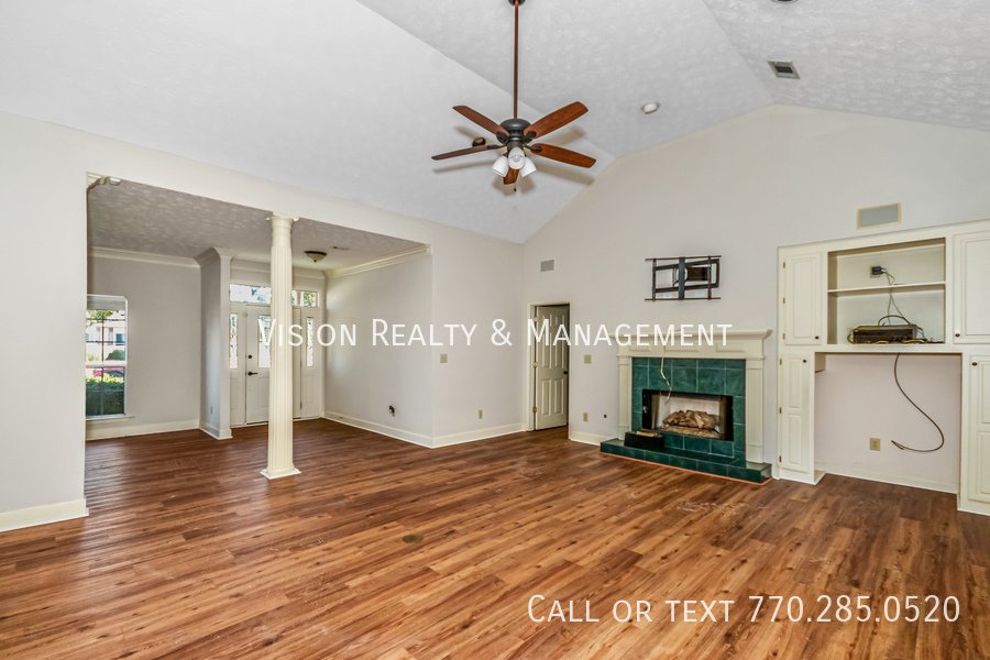 Charming 4BD/2BA In Montgomery property image