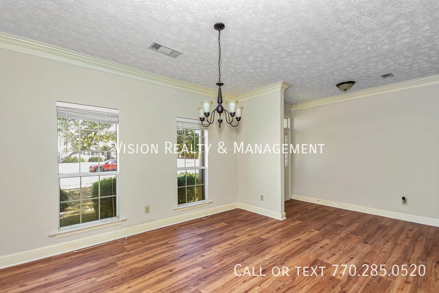 Charming 4BD/2BA In Montgomery property image