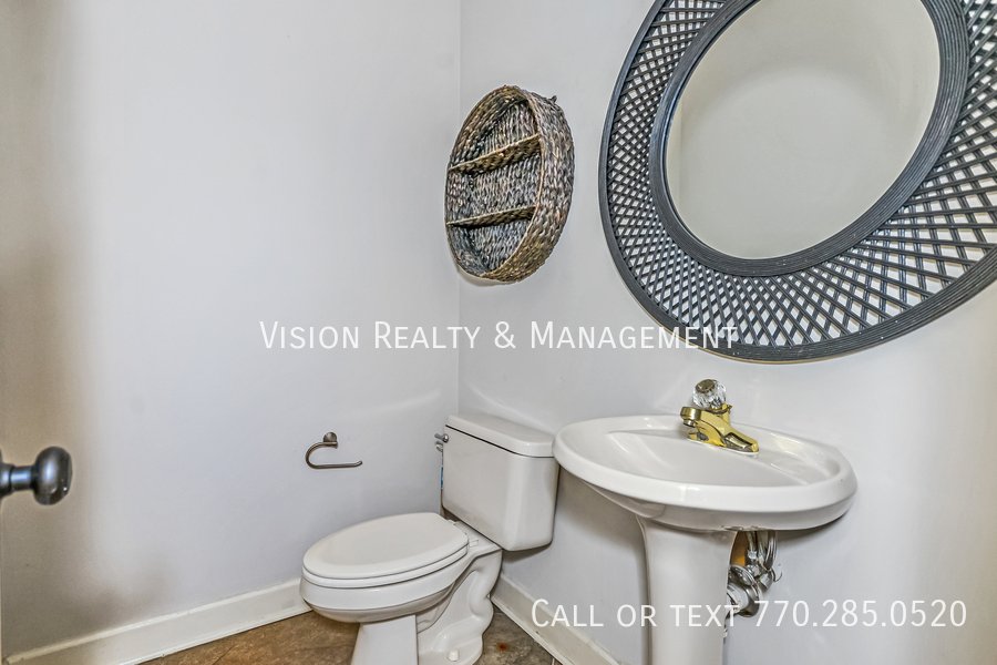 Charming 4BD/2BA In Montgomery property image