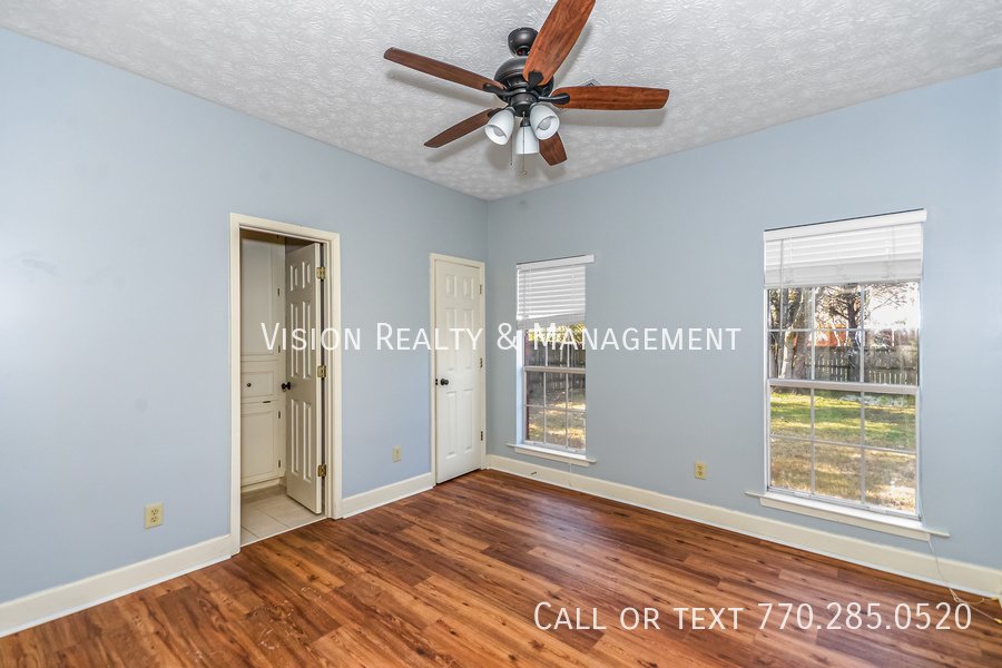 Charming 4BD/2BA In Montgomery property image