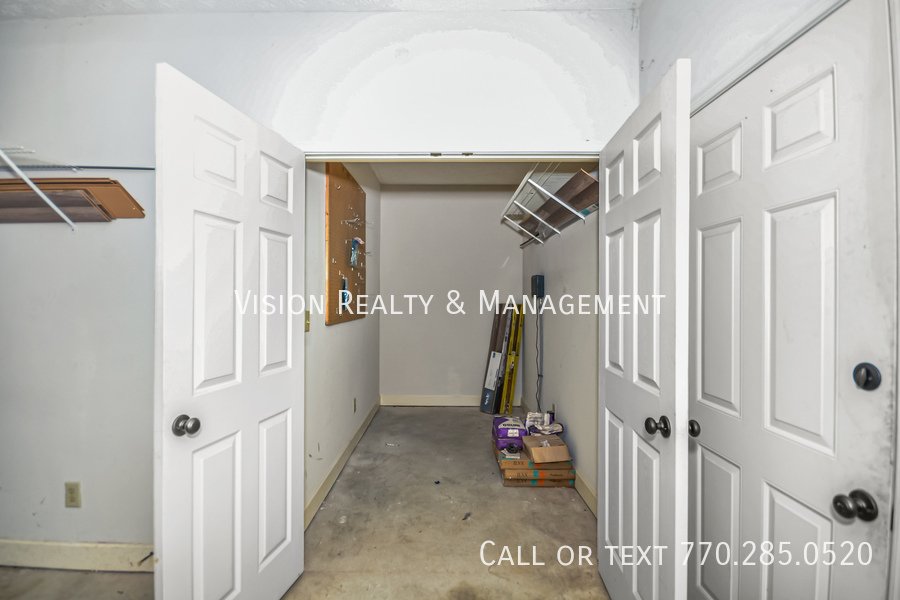 Charming 4BD/2BA In Montgomery property image