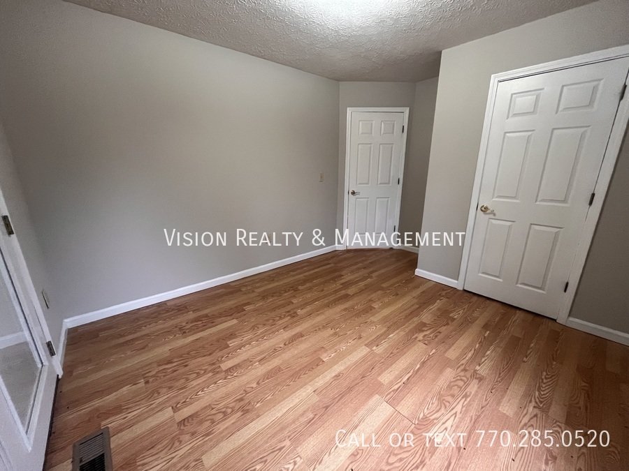 60 Bagwell Rd. property image