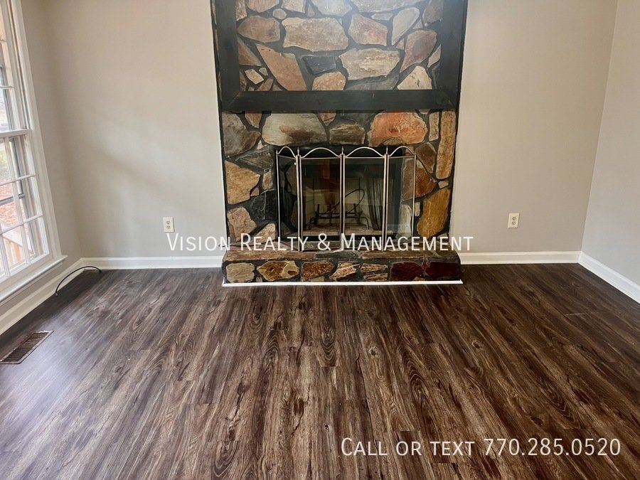 270 Sage Dr. property image