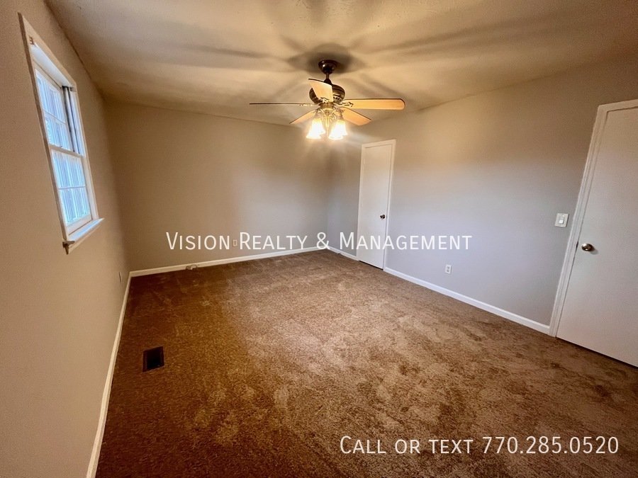 270 Sage Dr. property image