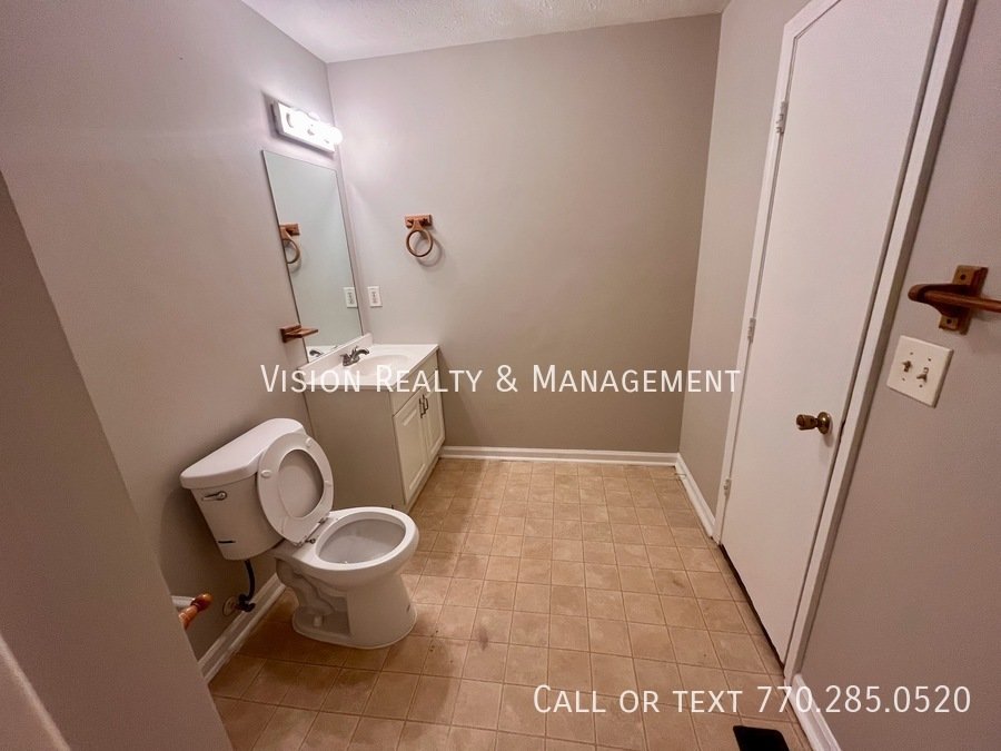 270 Sage Dr. property image