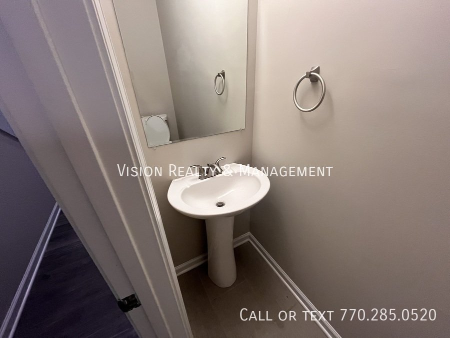 Beautiful 3 BD 2.5 BA Townhome MOVE in READY property image