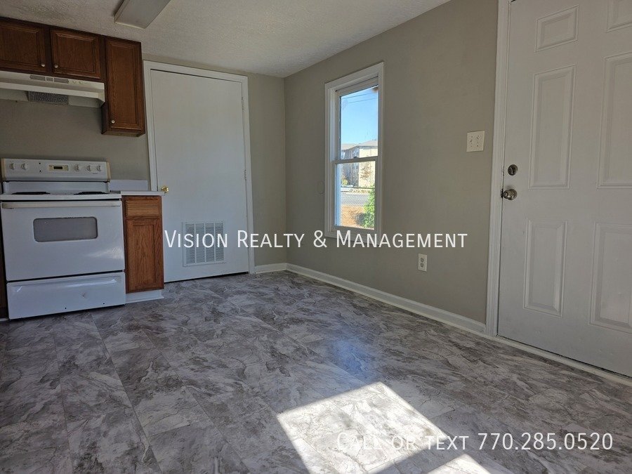 531 Old Stone Rd property image