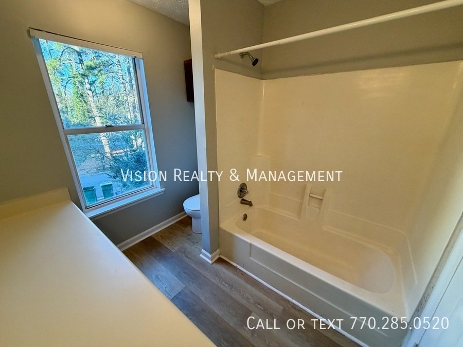 Beautiful 1BD 1.5 BA Townhome MOVE in READY property image