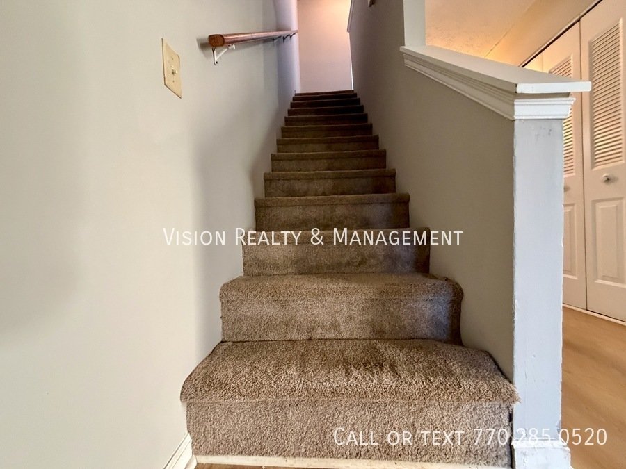 Beautiful 1BD 1.5 BA Townhome MOVE in READY property image