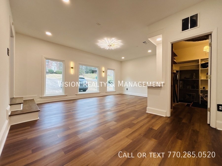 Newly-Renovated 4 Bed/2.5 Bath in Gresham Park property image