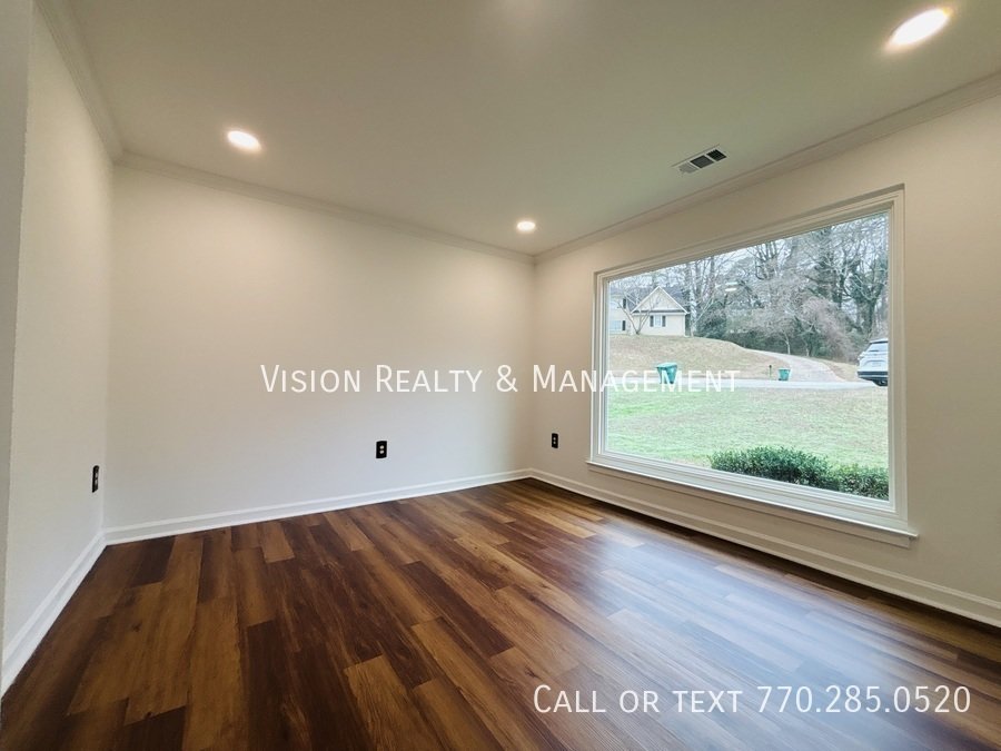 Newly-Renovated 4 Bed/2.5 Bath in Gresham Park property image
