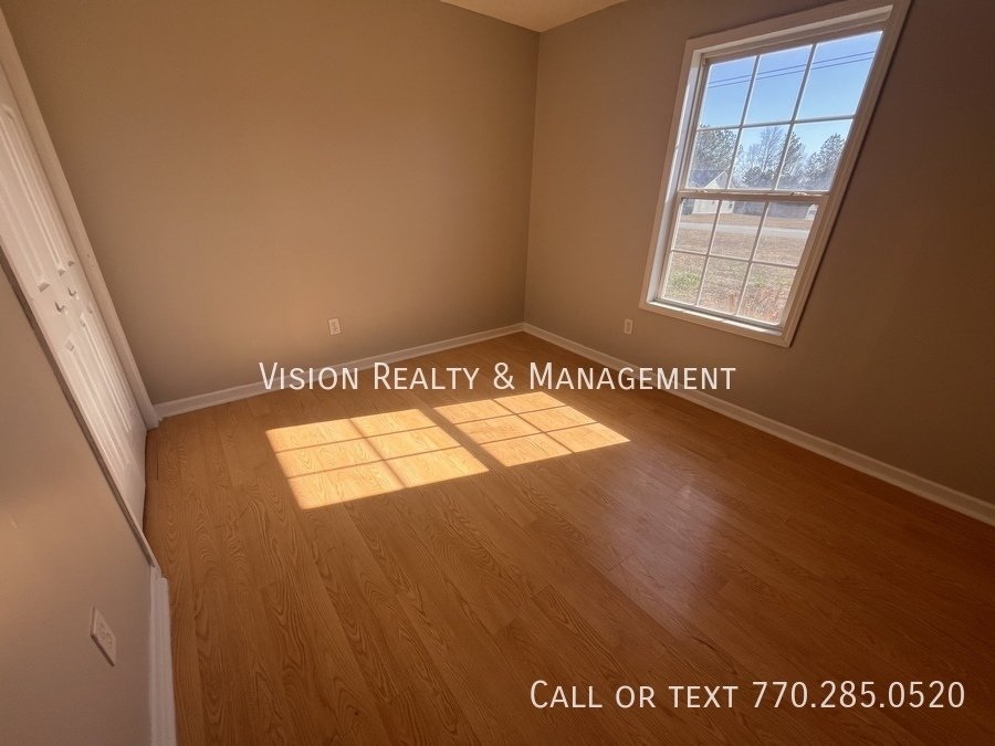 362 Lambert Overlook Cir. property image