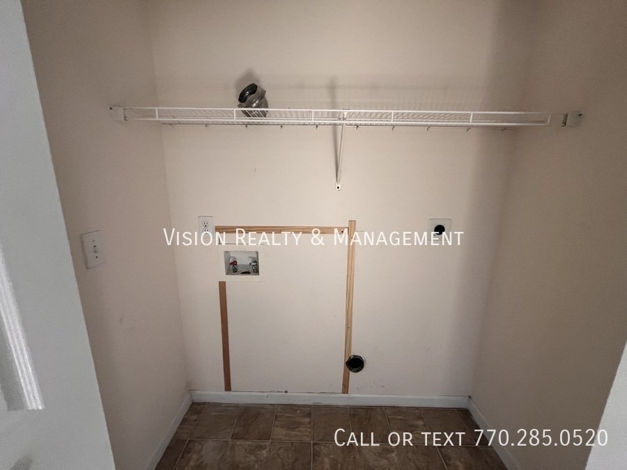 362 Lambert Overlook Cir. property image