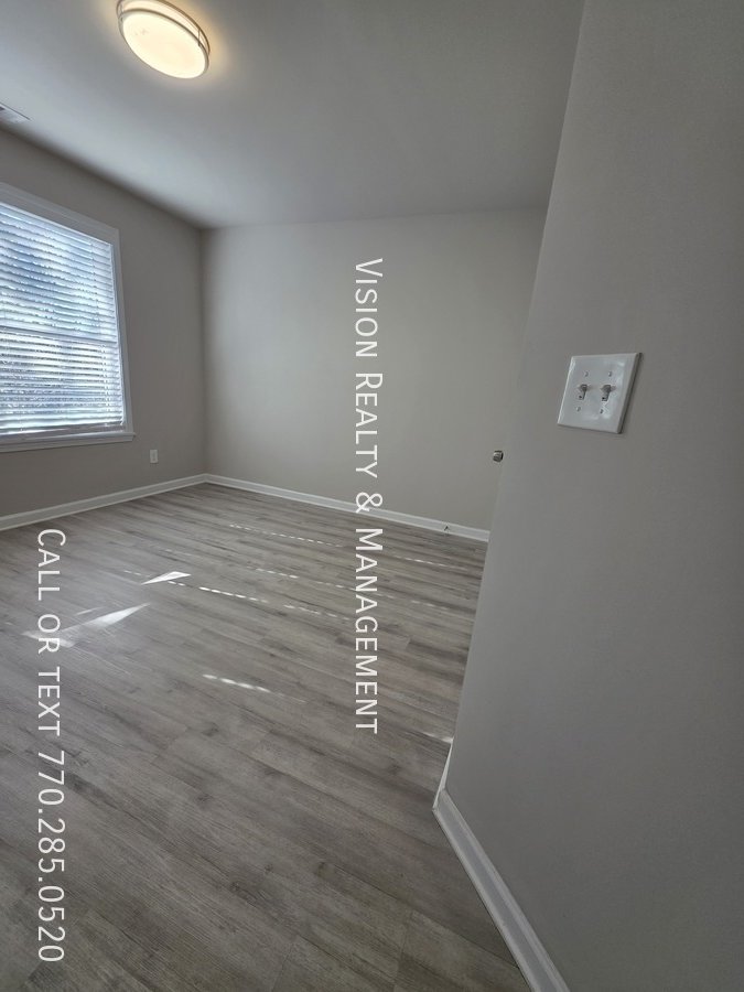 Beautiful 3 BD 2.5 BA Townhome MOVE in READY property image