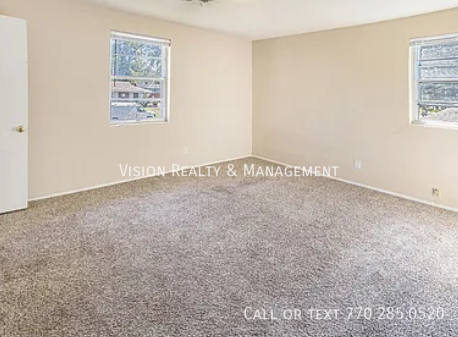 Flamingo Lane: where space, style, and comfort flock together. property image