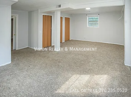 Flamingo Lane: where space, style, and comfort flock together. property image