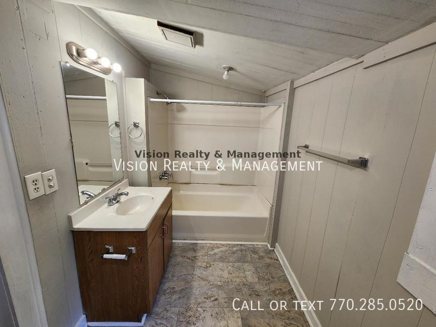 131 North Ave property image