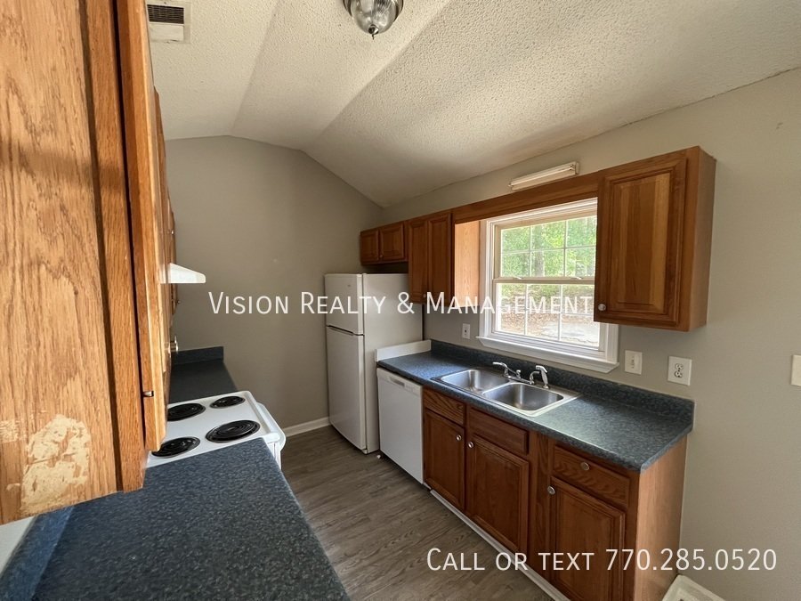 Three Bedroom/ Two Bath in Carrollton property image