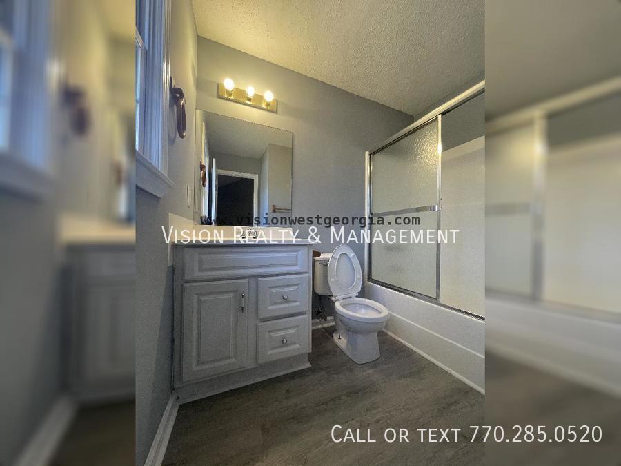 Three Bedroom/ Two Bath in Carrollton property image