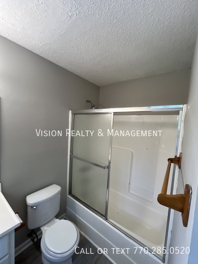 Three Bedroom/ Two Bath in Carrollton property image