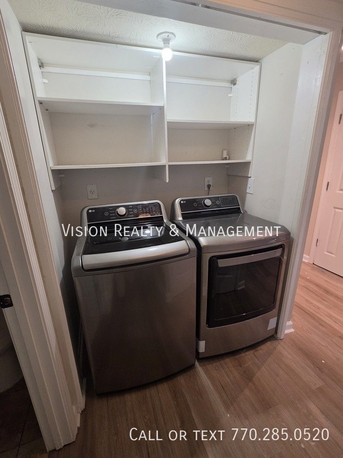 Lovely 3BD/2.5 BA In Stone Mountain property image