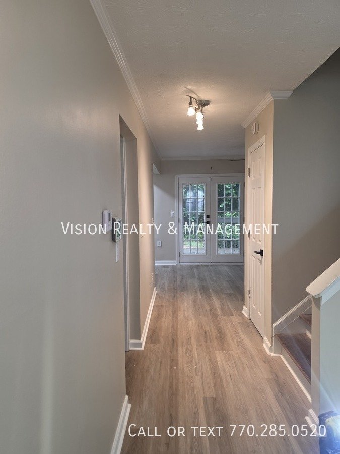 Lovely 3BD/2.5 BA In Stone Mountain property image