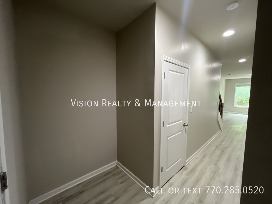 Beautiful 3 BD 2.5 BA Townhome MOVE in READY property image