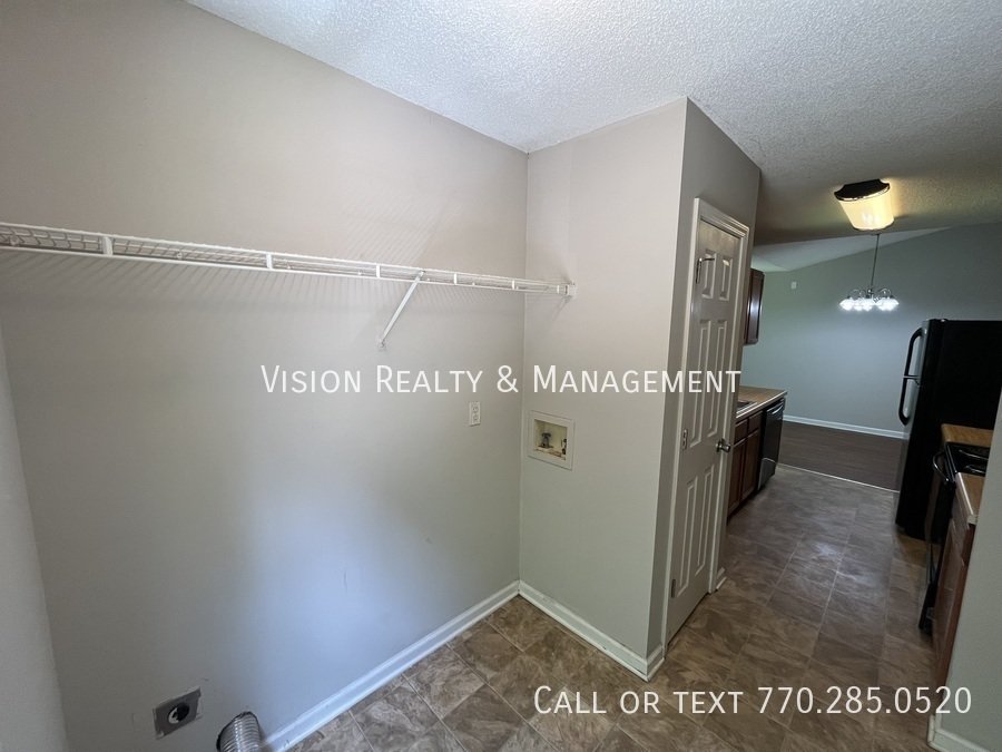 208 Wesley Chapel Rd. property image