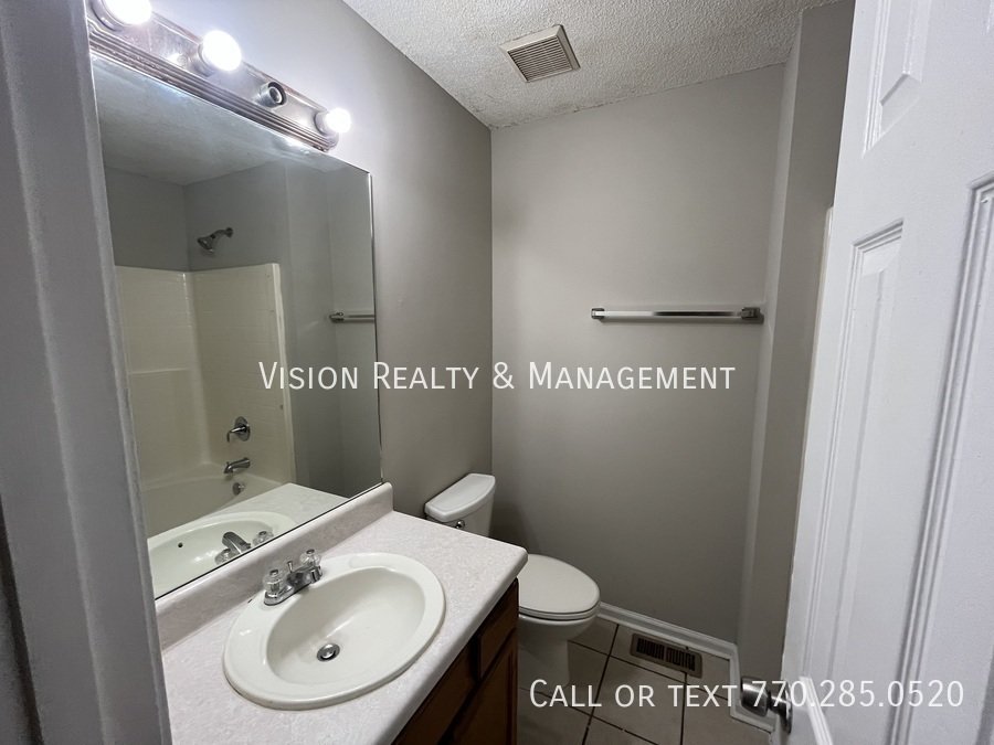 208 Wesley Chapel Rd. property image
