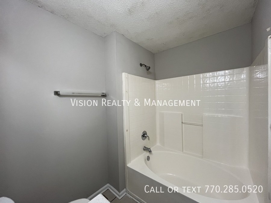 208 Wesley Chapel Rd. property image